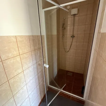 Karavan Hrdlicka * Čím
